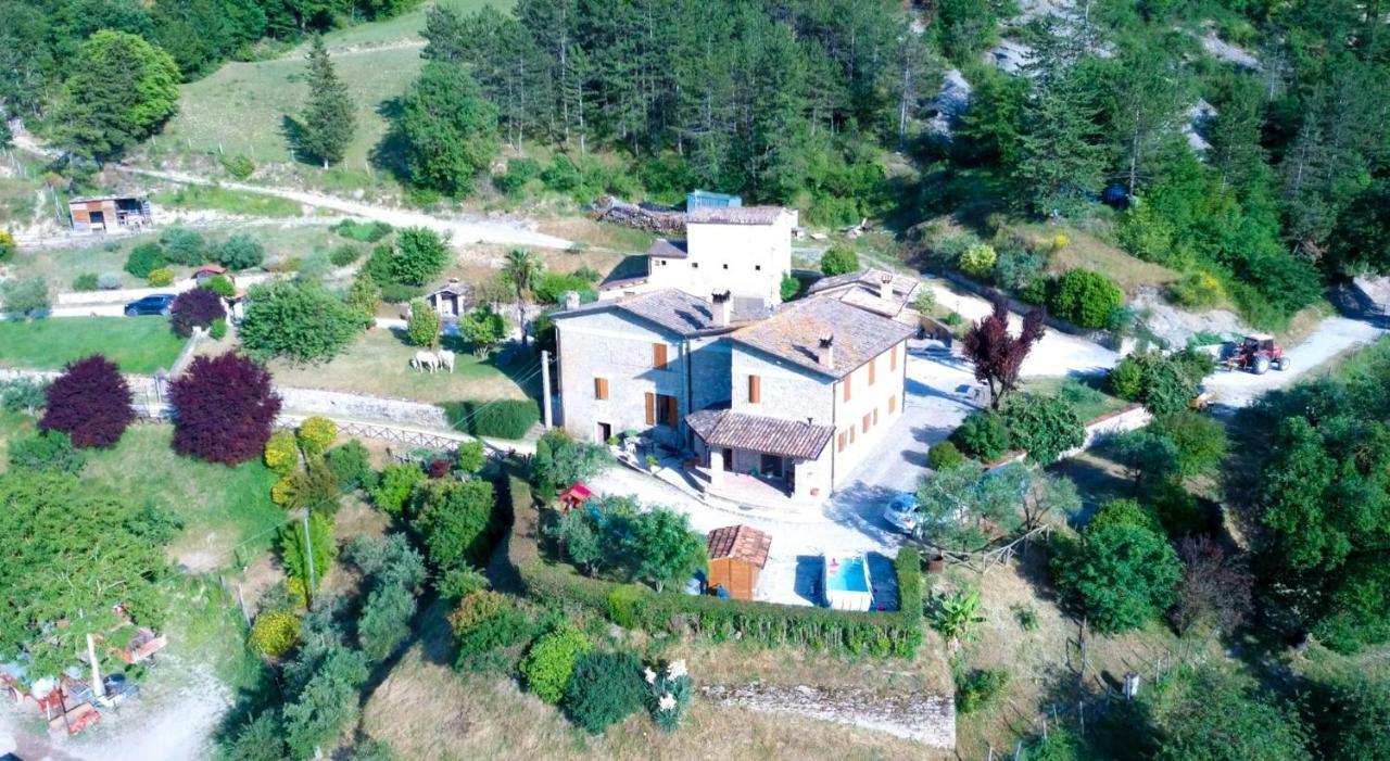 Agriturismo La Tana Città di Castello Exterior photo
